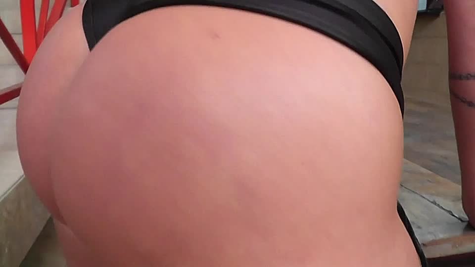 POV fickt MILF mit großem Arsch